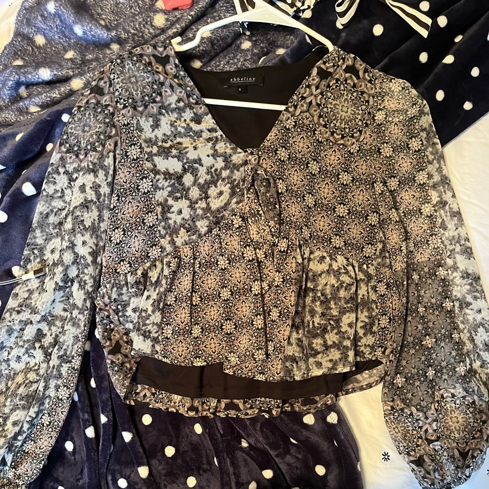Abbeline long sleeve blouse